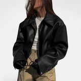 Giacca Biker in Ecopelle – Eleganza Senza Tempo – Essenziale Quotidiano