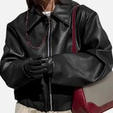 Giacca Biker in Ecopelle – Eleganza Senza Tempo – Essenziale Quotidiano